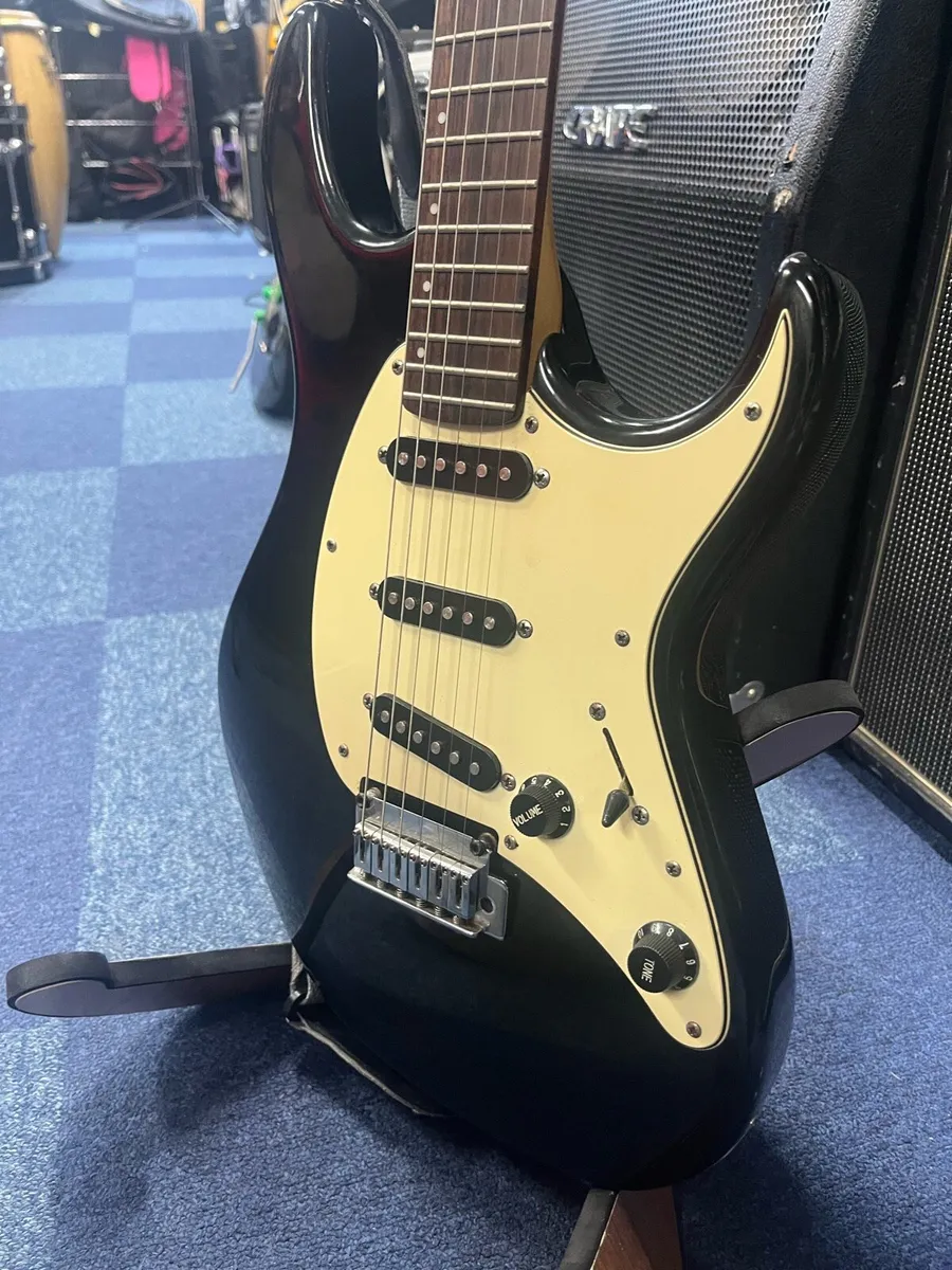 Cort G200 - Image 1