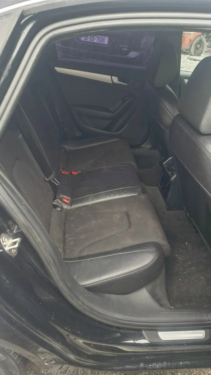 Audi A4 2012 - Image 2