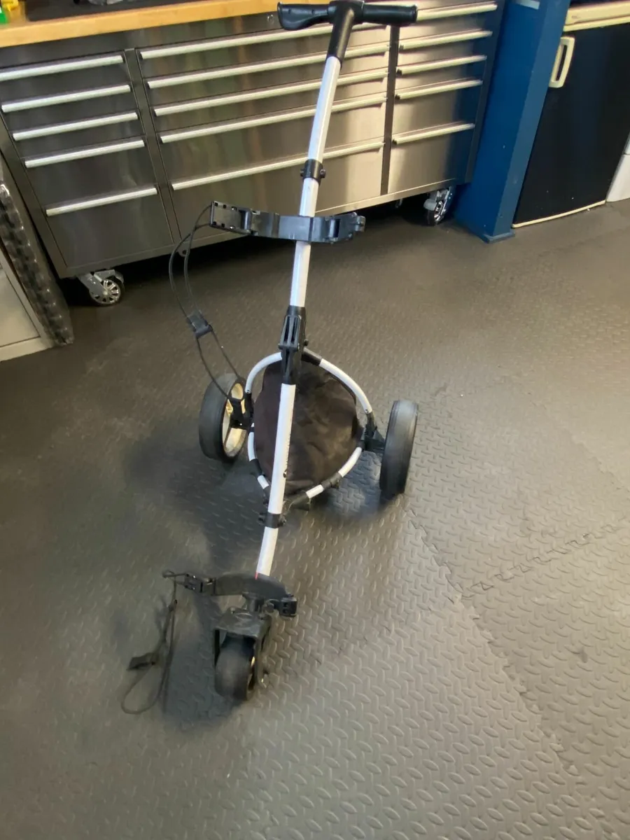 Motocaddy S1 Lite Push Trolley €65 - Image 2