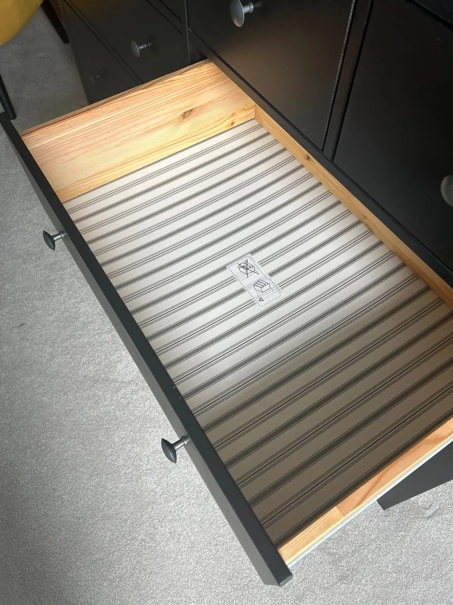Chest of drawers - Image 3