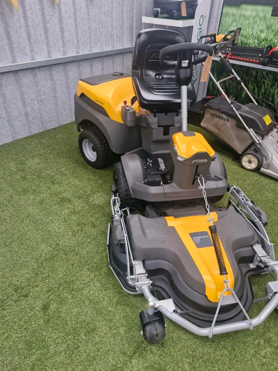 Stiga Park 500w Mower - Image 3