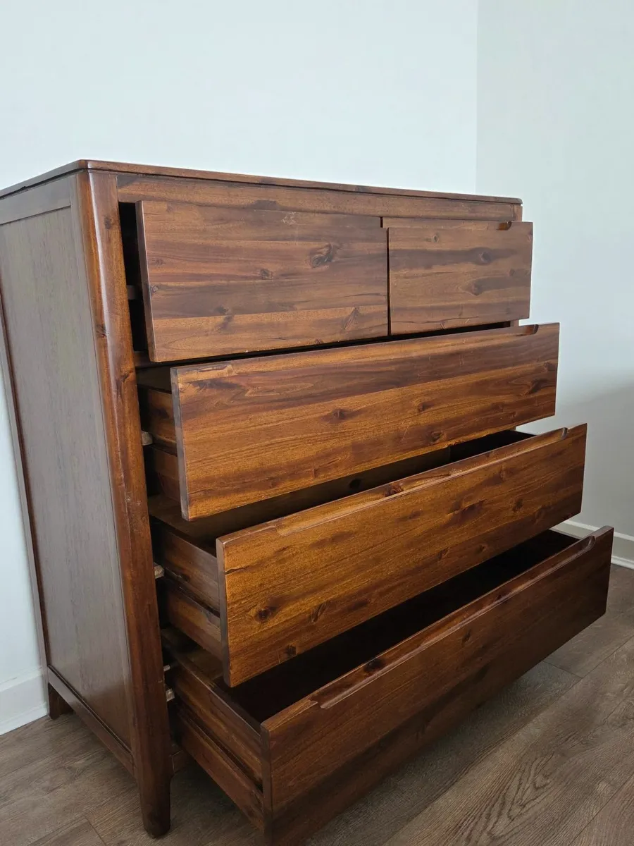 5 Drawer Dresser - Antique Pine - Image 3