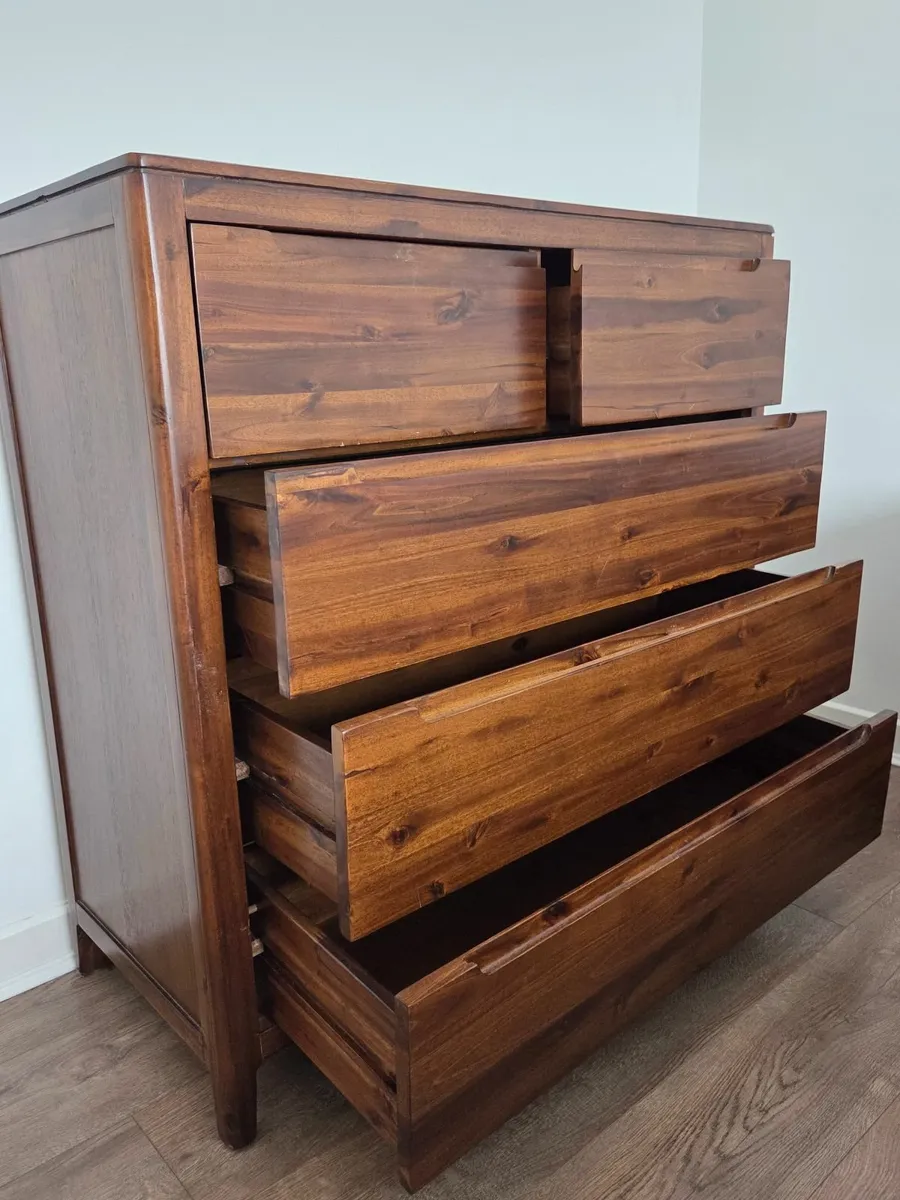 5 Drawer Dresser - Antique Pine - Image 4