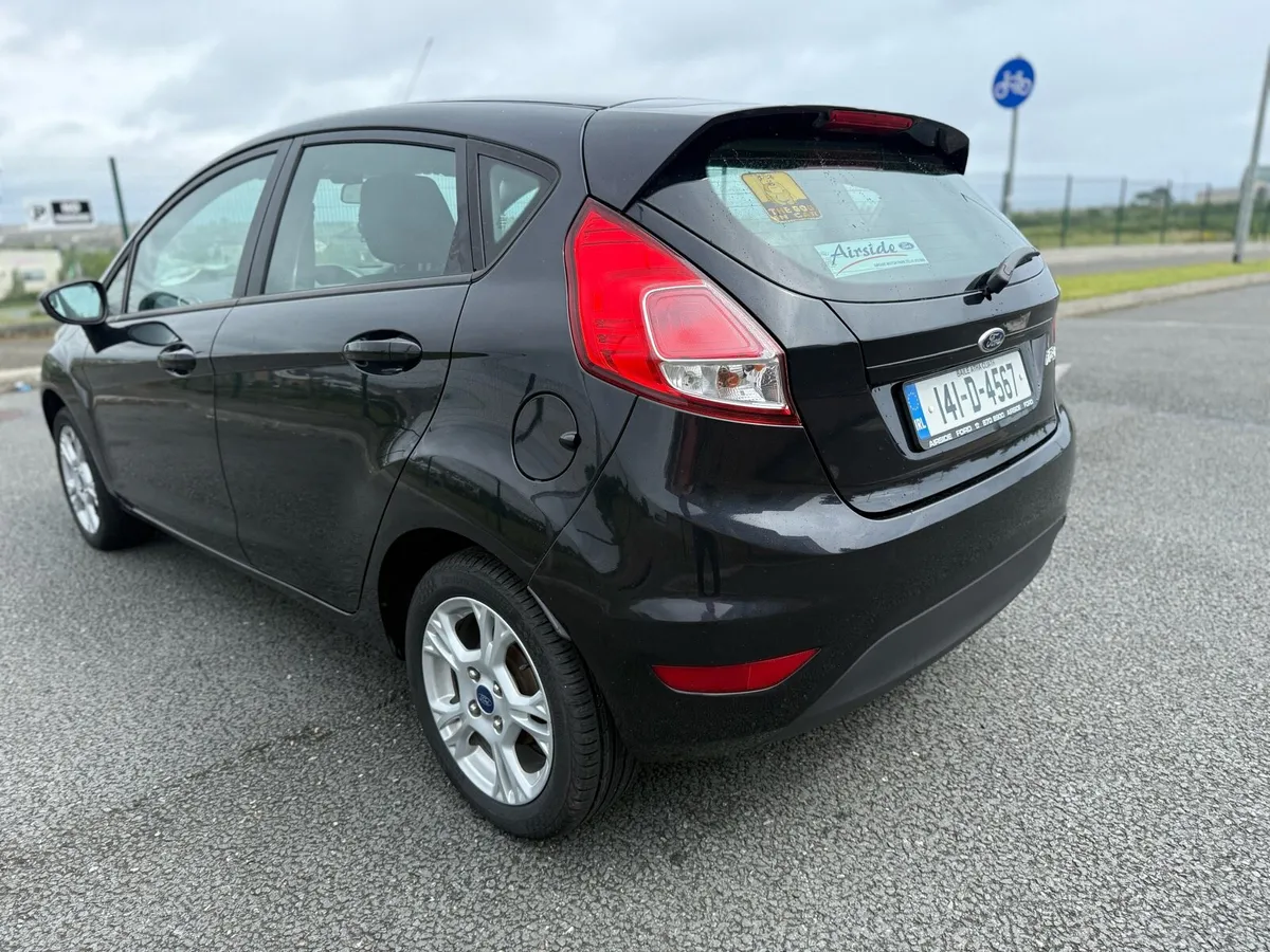 2014 Ford Fiesta Extremely Low Mileage 35000 Kms - Image 4