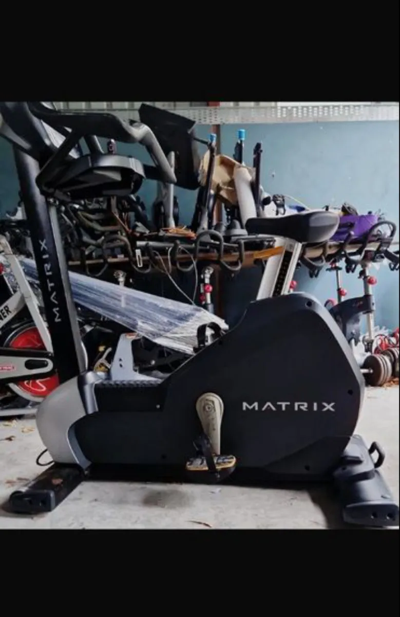 MATRIX INTERACTIVE EXCERSISE BIKE - Image 4