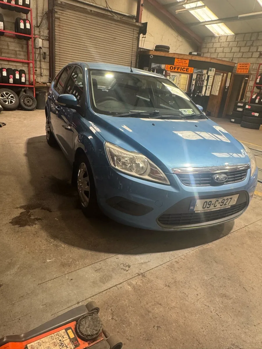 Ford Focus - Image 2
