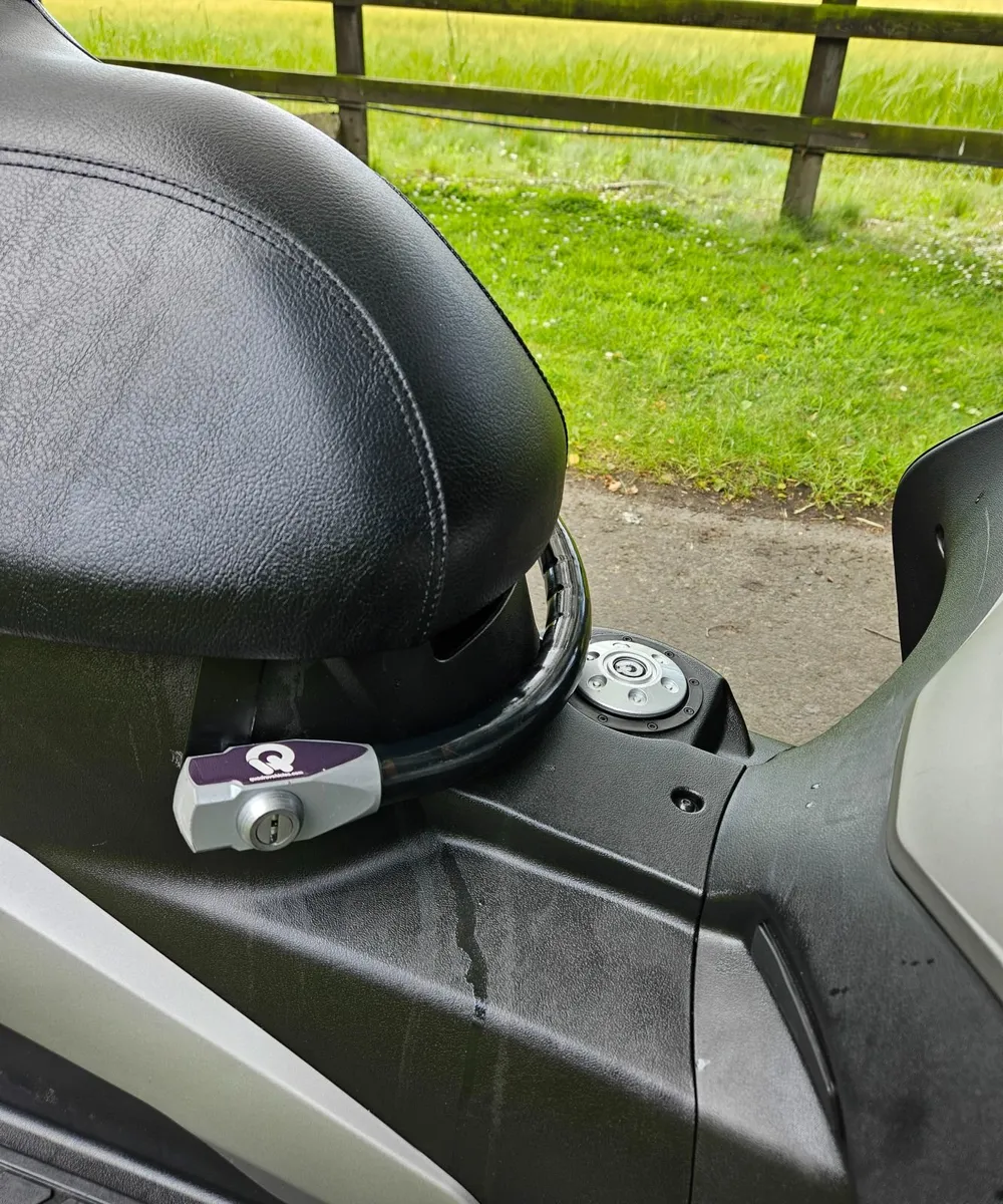 QUADRO 3 2015 Excellent condition, low mileage - Image 2