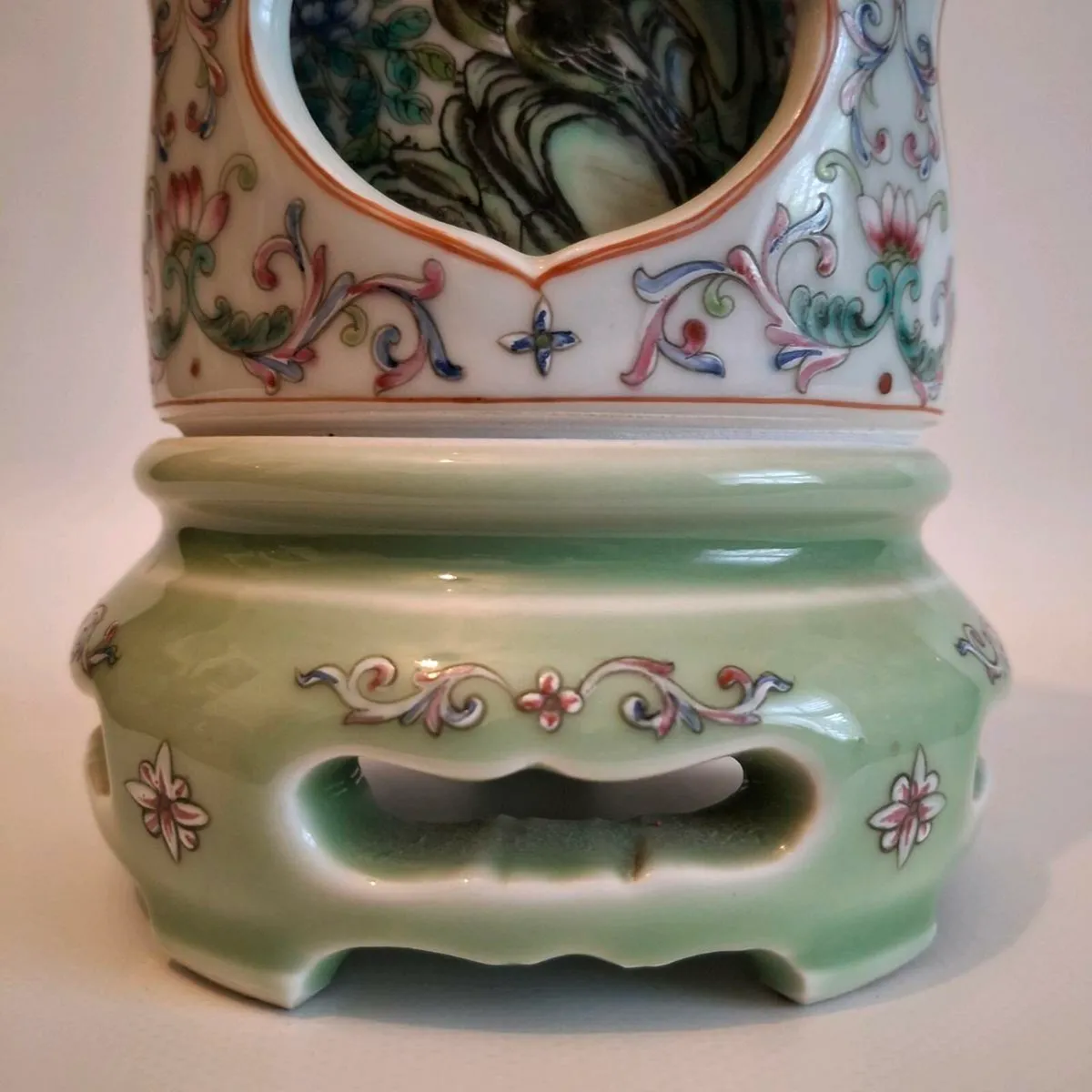 Foo Dog Rotating Lidded Pot - Image 3