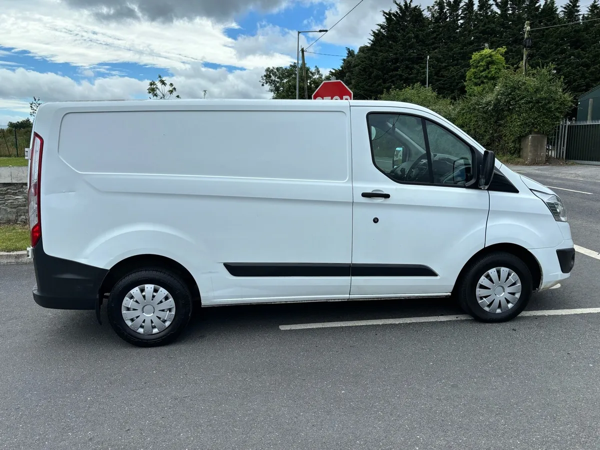 Ford transit custom trend model New cvrt 12 months - Image 4