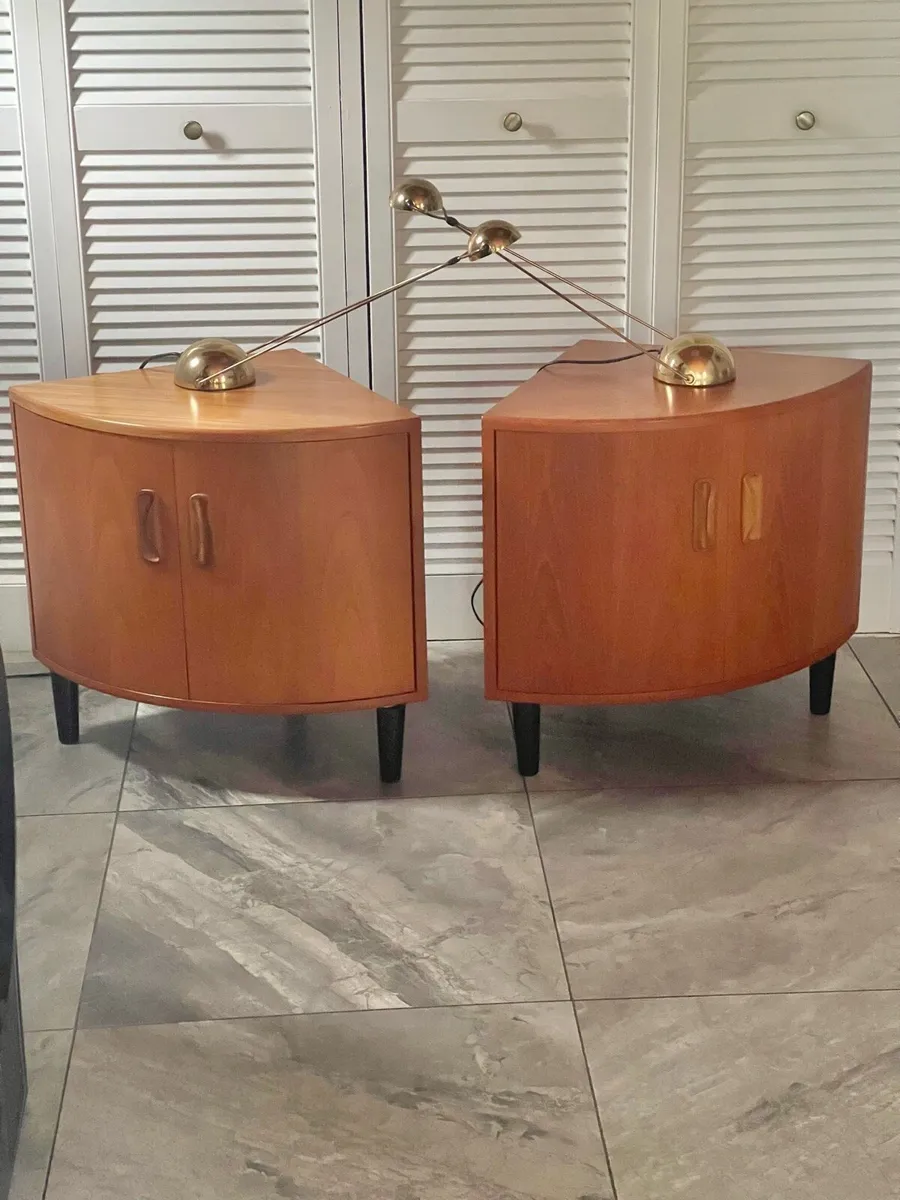 Mid century G Plan bedsides - Image 2