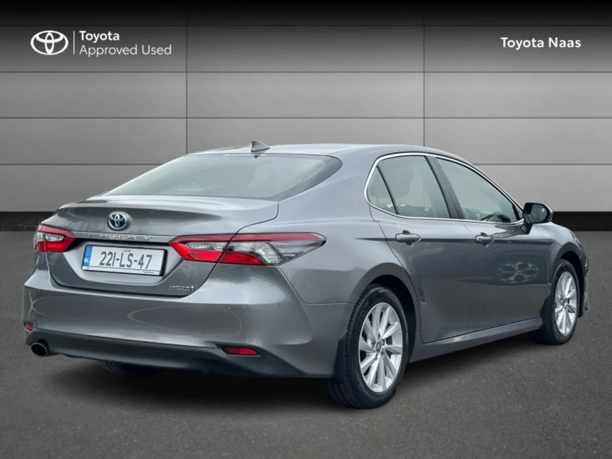 Toyota Camry 2.5 - Image 2