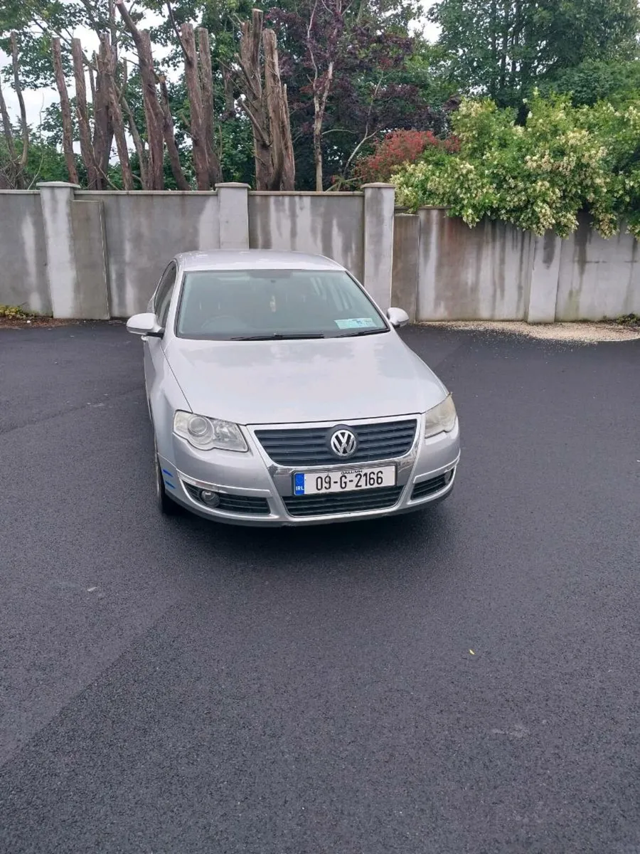 09 Volkswagen passt - Image 1