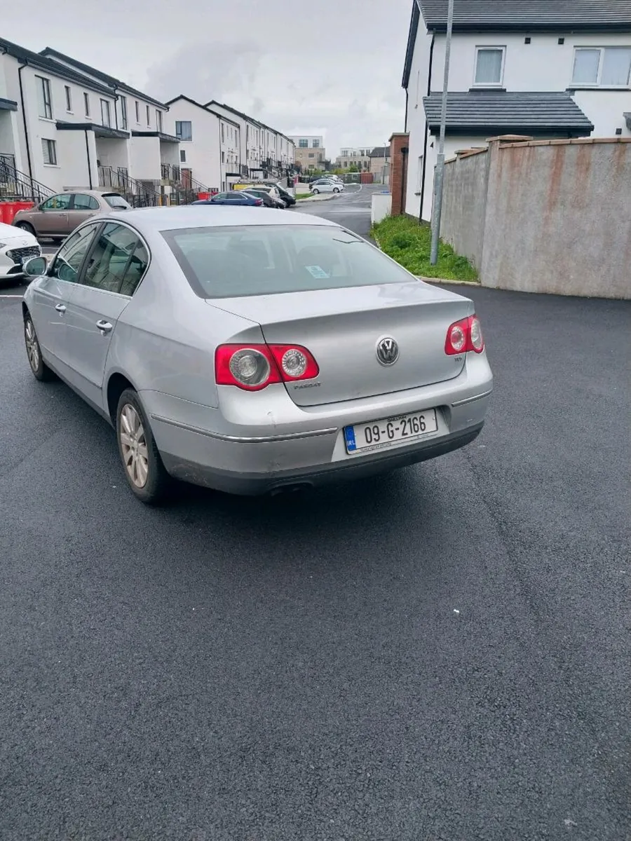 09 Volkswagen passt - Image 4