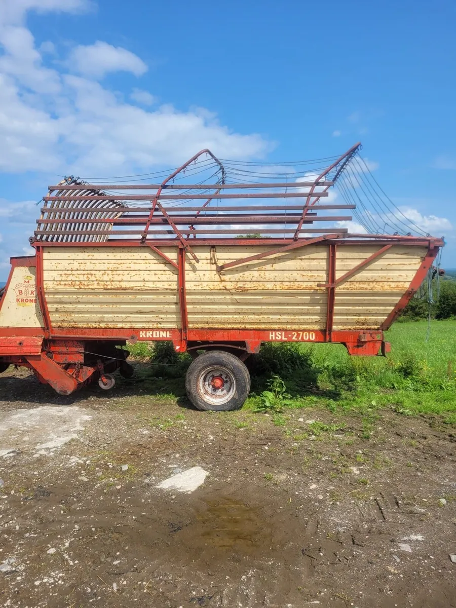 Vintage silage wagon - Image 2