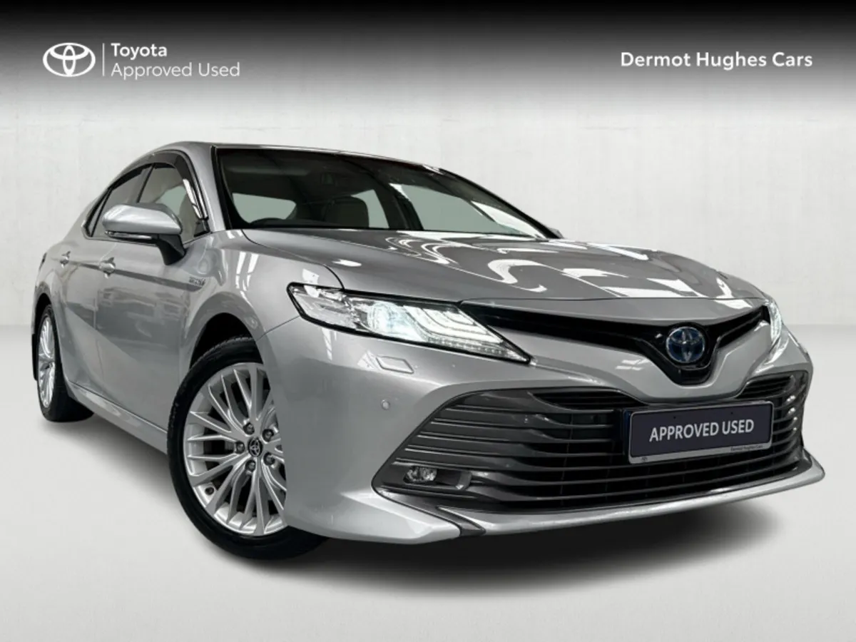 Toyota Camry CAMRY HYBRID PLATINUM - Image 1