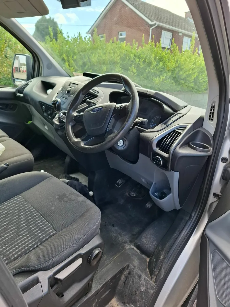 Ford Transit  custom 2018 - Image 2
