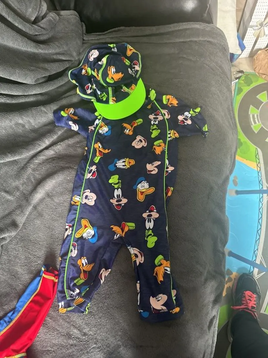 All in one summer suit - Image 1