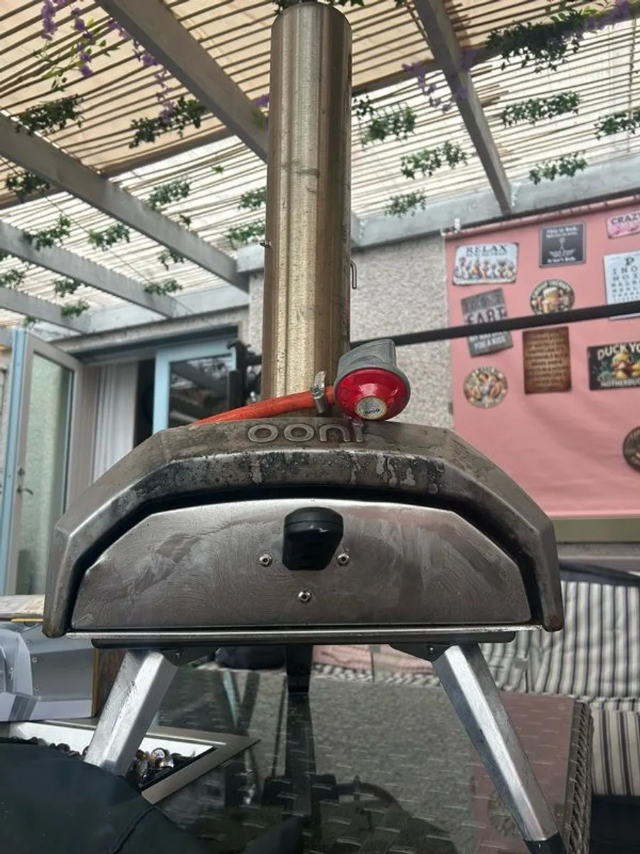 outdoor dining - Image 1