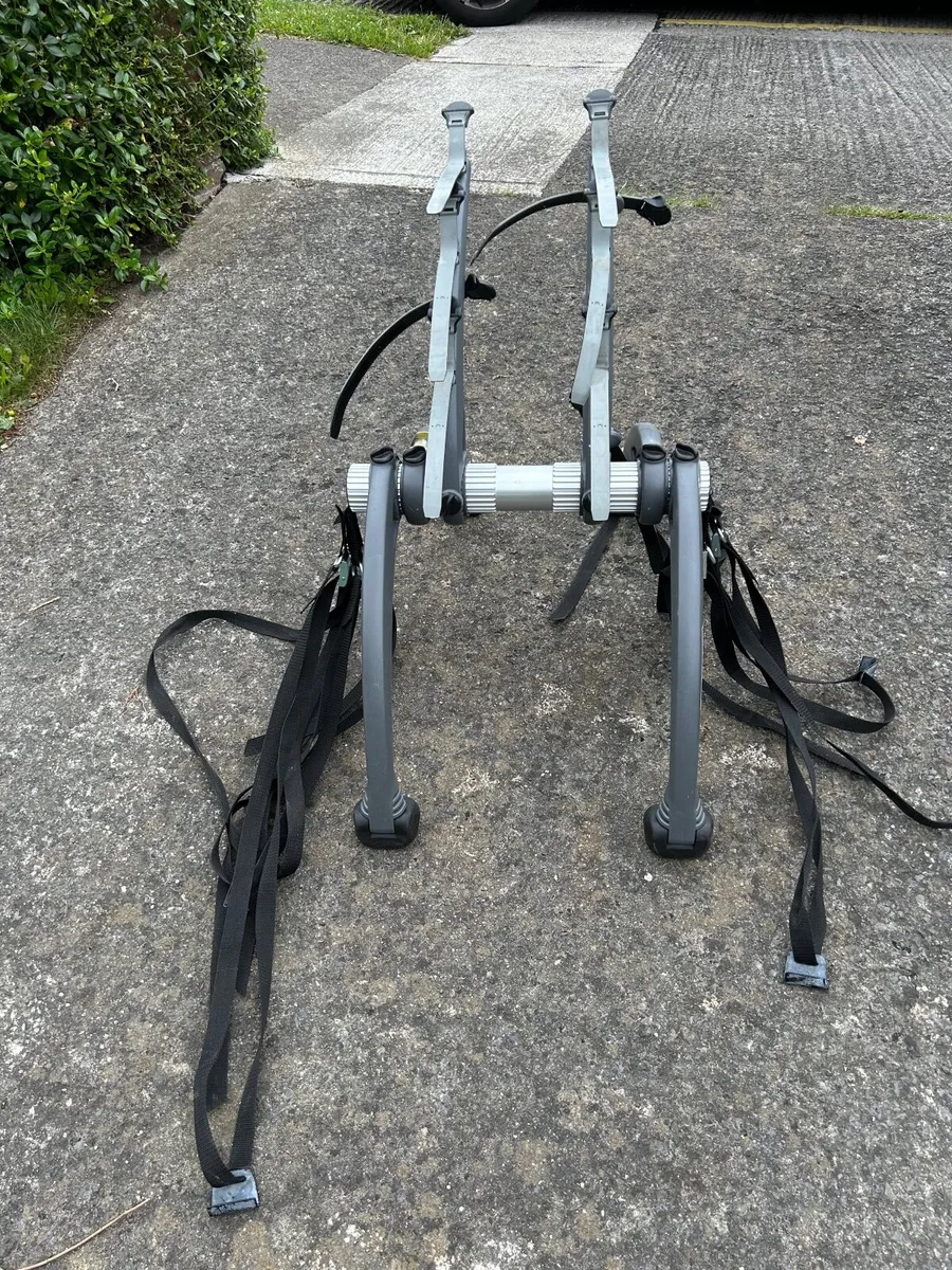 Bike rack - 3 bikes - Image 3
