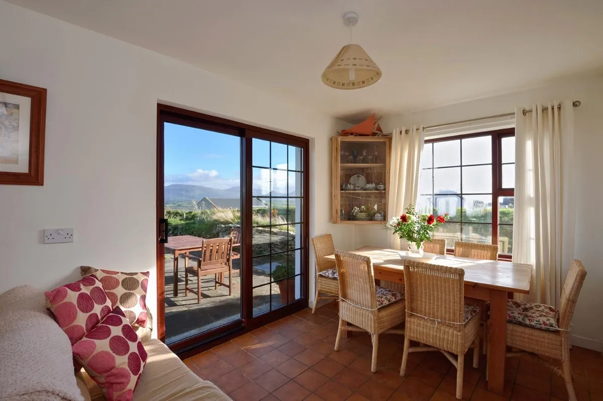 House in Mullaghmore for weekly Renting - Image 1