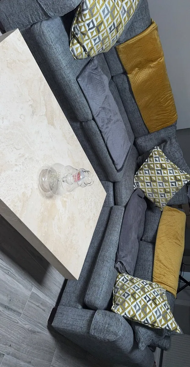 Sofa - Image 4
