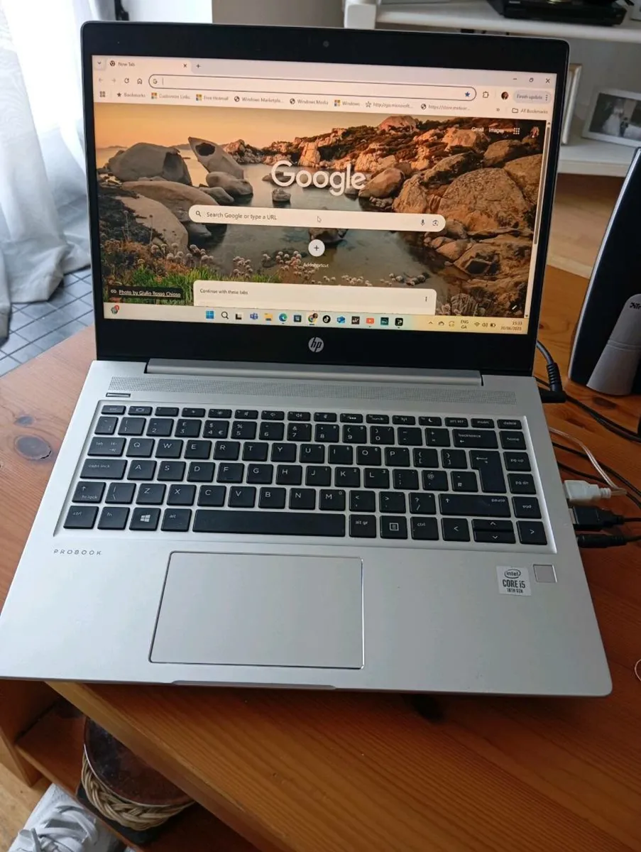 HP pro 440 G7 & speakers - Image 1