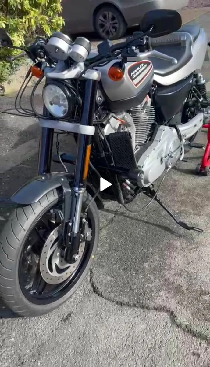 HARLEY DAVIDSON XR 2010 - Image 2