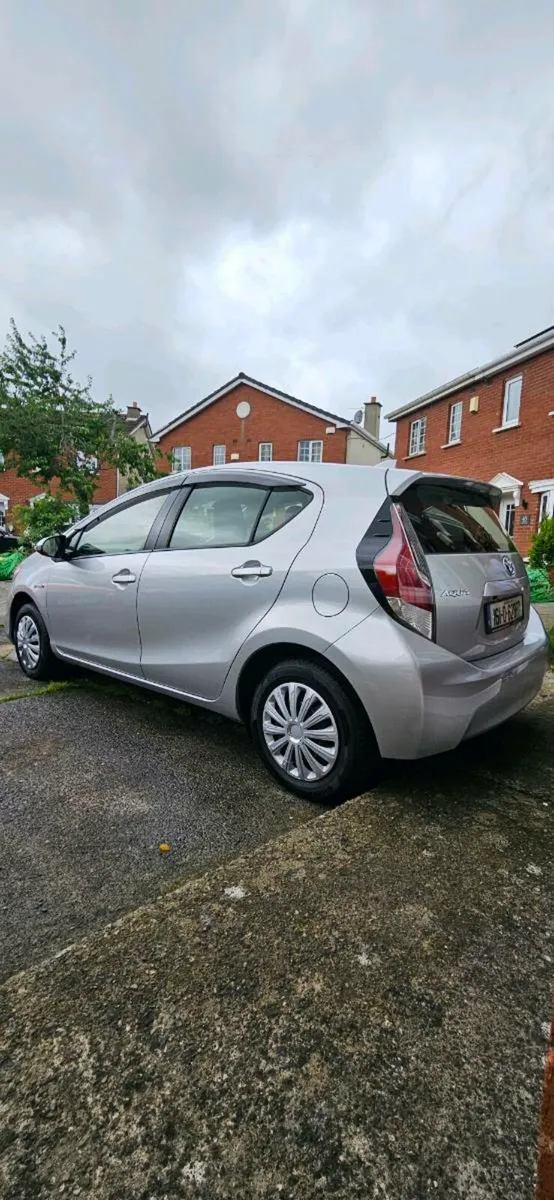 Toyota Aqua - Image 2