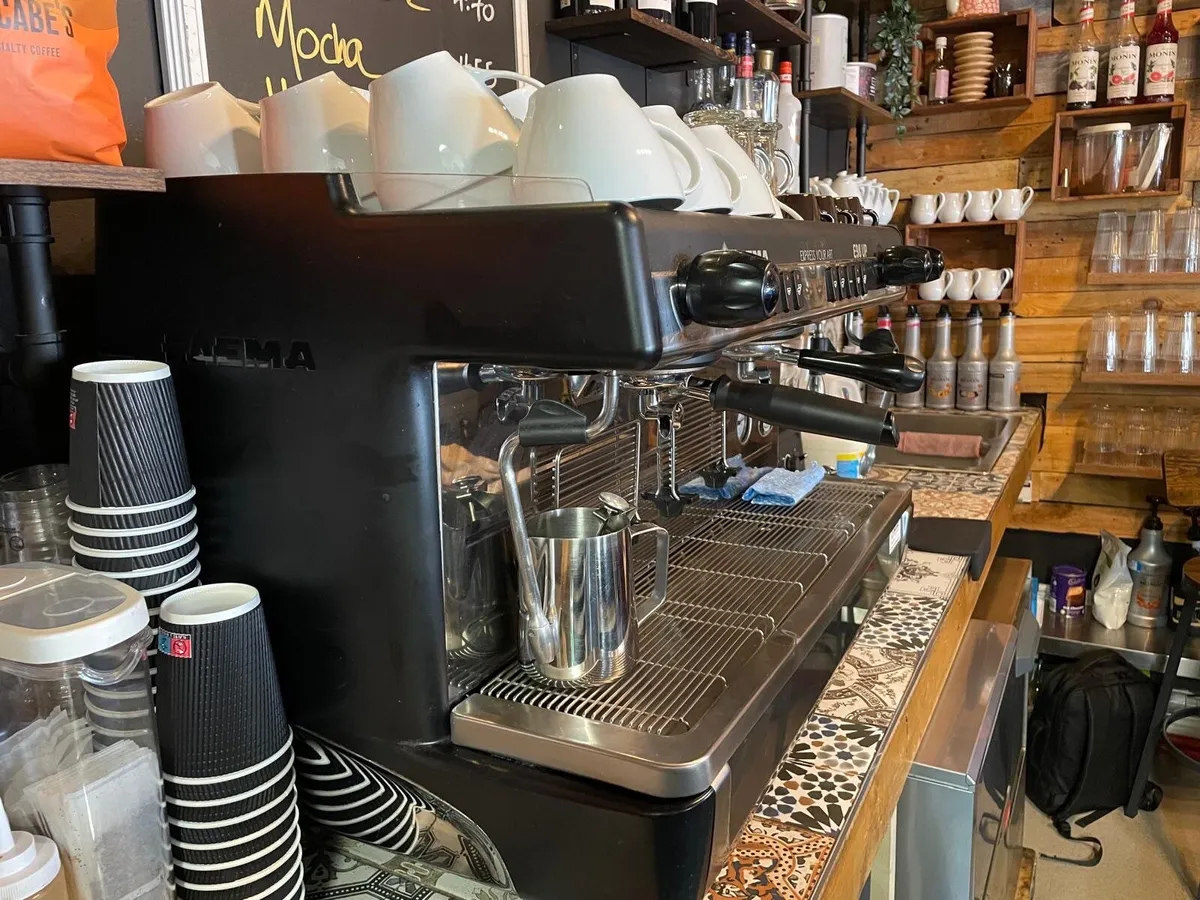 Faema Coffee Machine - Image 3