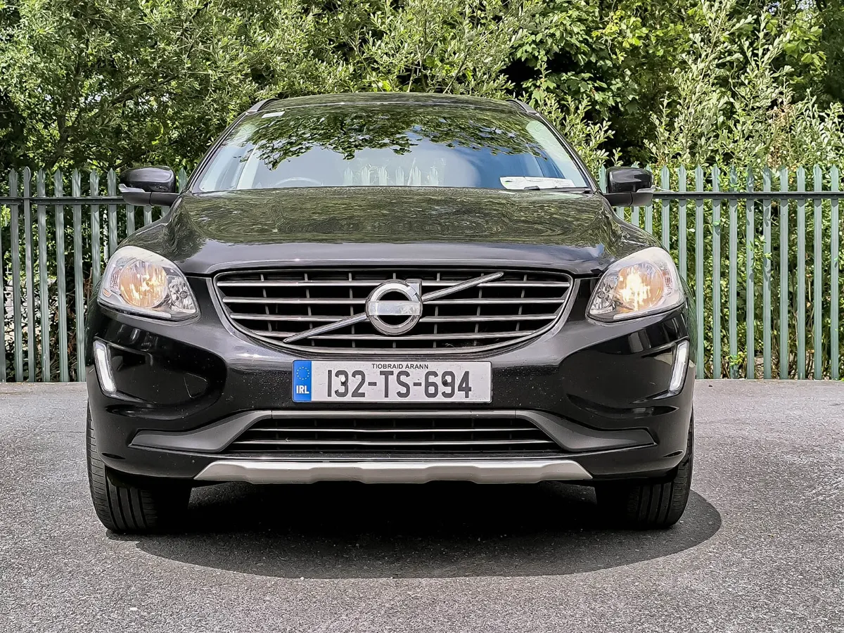 2013 Volvo XC60 2.0  D4  *High SPEC* - Image 2