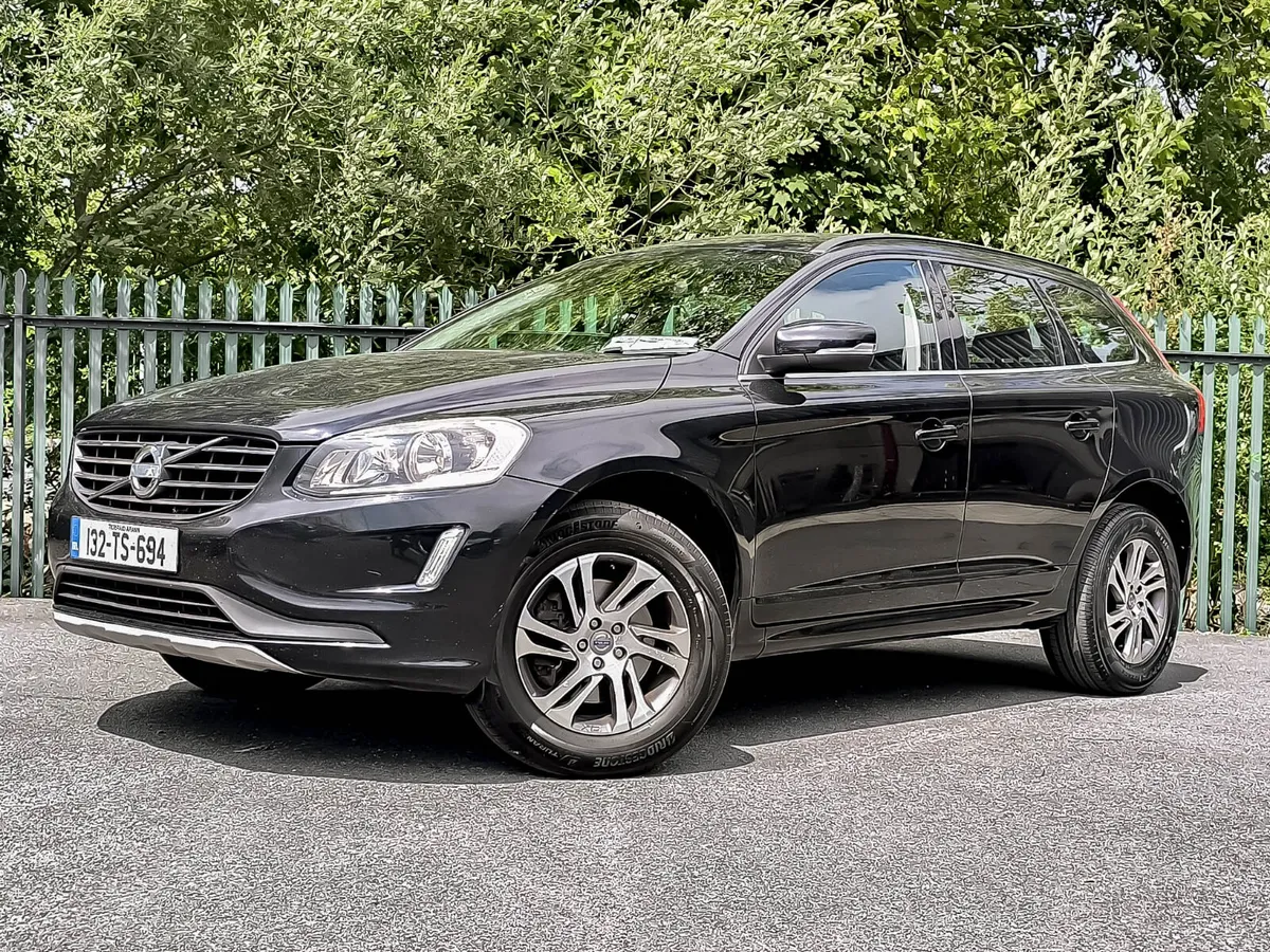2013 Volvo XC60 2.0  D4  *High SPEC* - Image 4