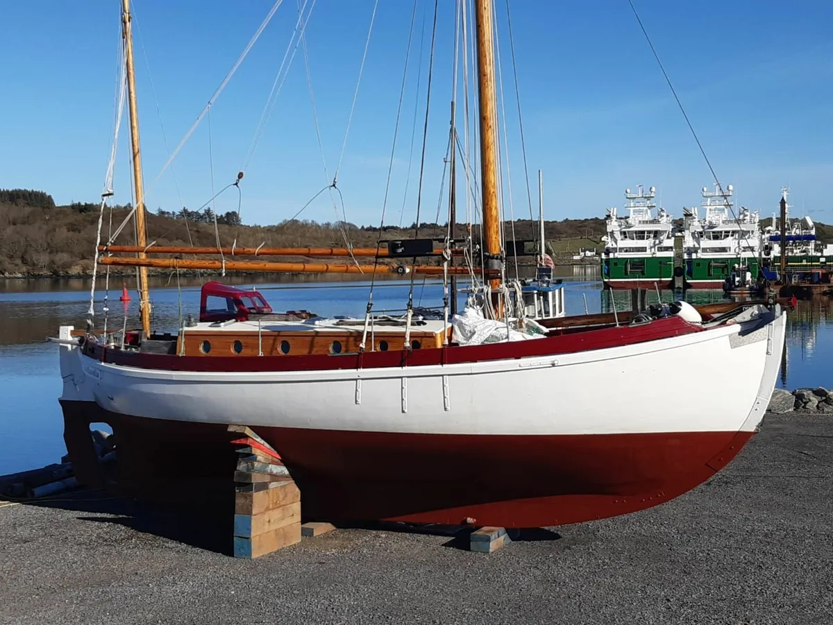 Yacht For Sale - Image 1