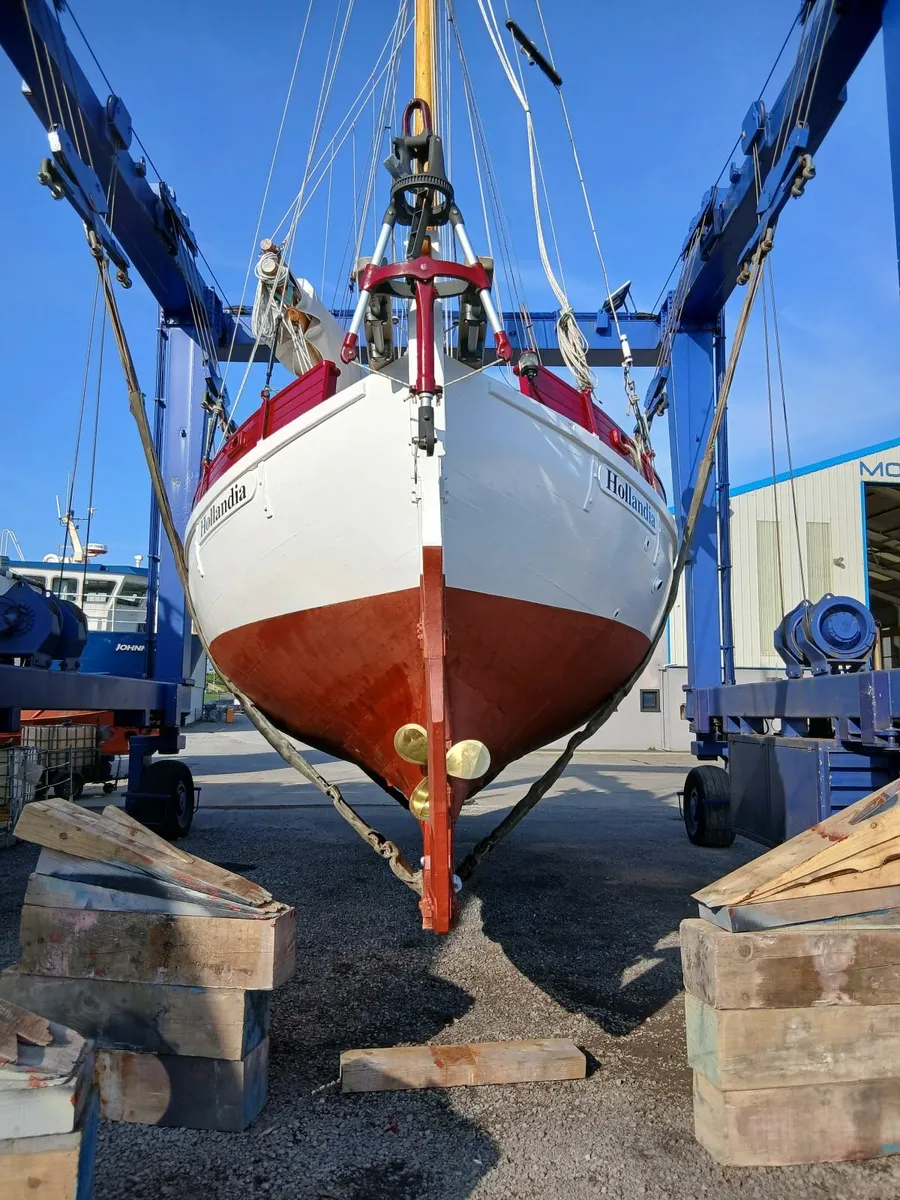 Yacht For Sale - Image 4