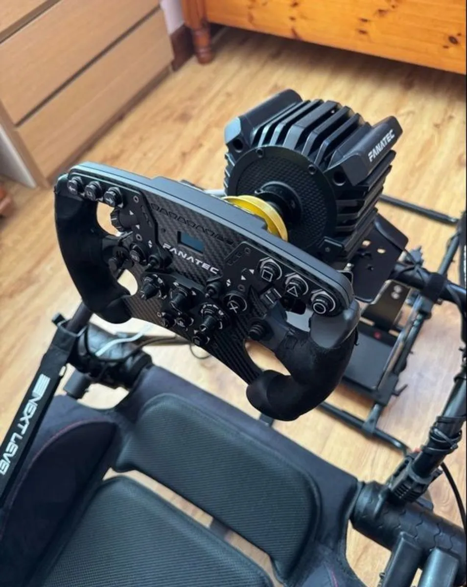 Sim Racing Setup Fanatec - Image 2