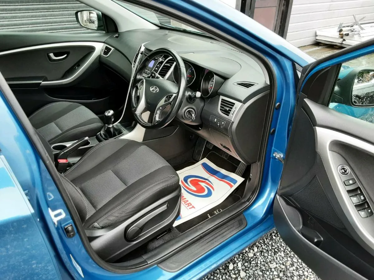 152 Hyundai i30 1.4 petrol - Image 3