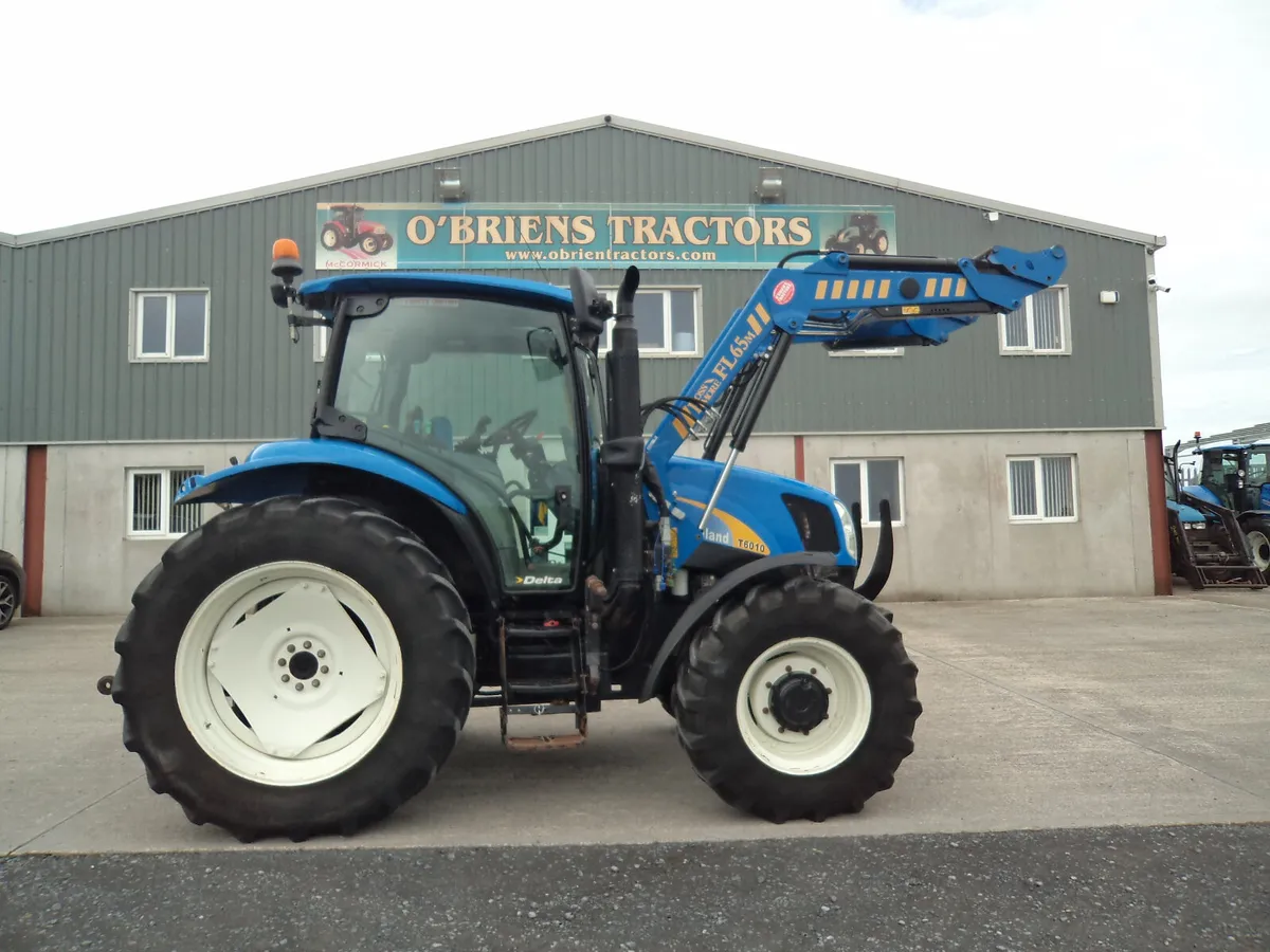 2007 New Holland T6010 Delta - Image 1