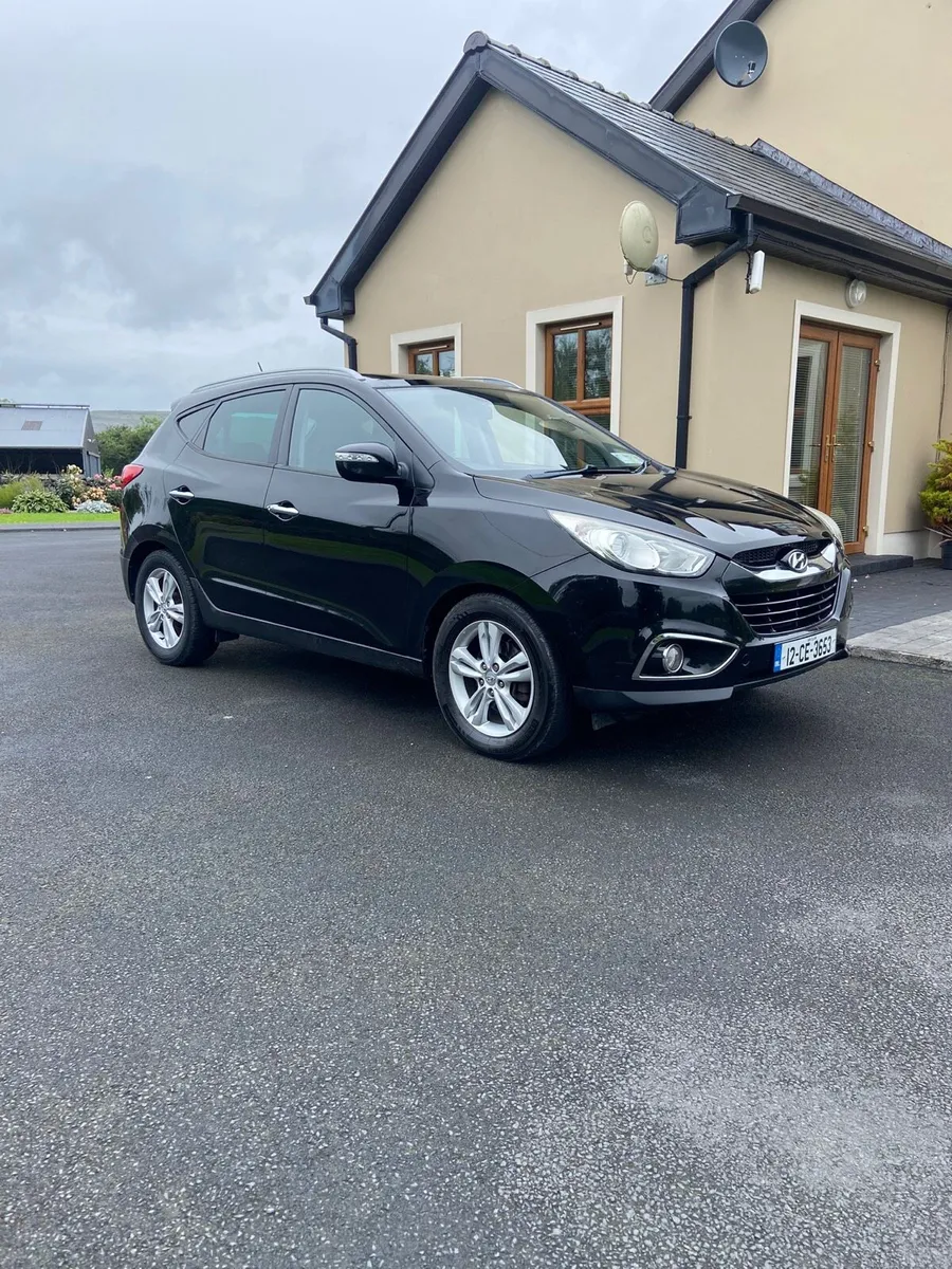 Hyundai ix35 - Image 1