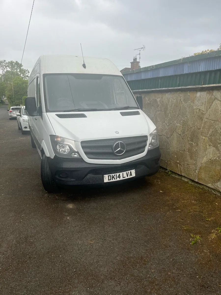 Mercedes van - Image 1