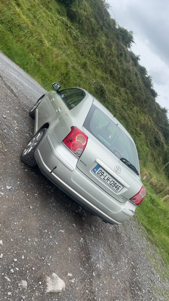 Toyota Avensis - Image 3