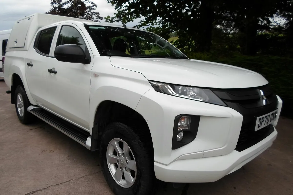 Mitsubishi L200 - Image 1