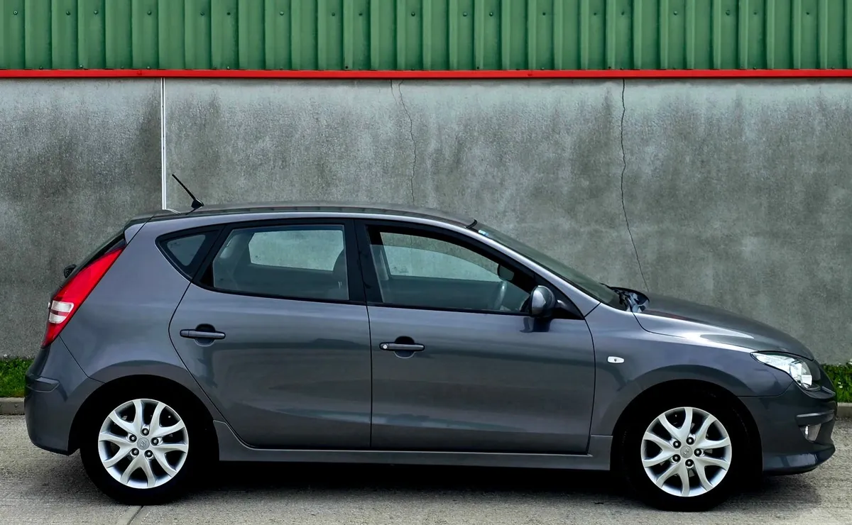 Hyundai i30 2011 - Image 3