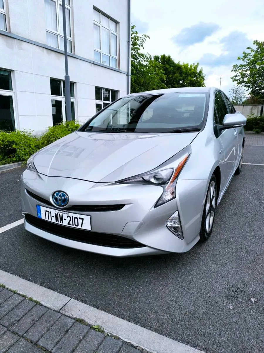 2017 Toyota Prius - Image 1