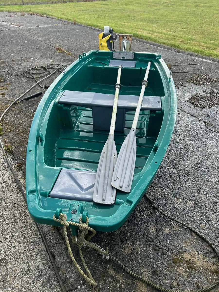 FunYak 2.8 fishing boat, motor, Li battery - Image 1