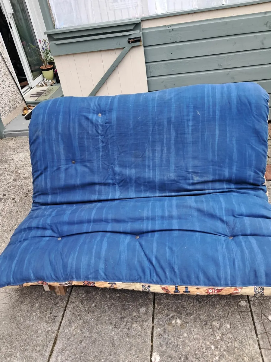 Futon /sleeper kids fun lounger bargain - Image 4