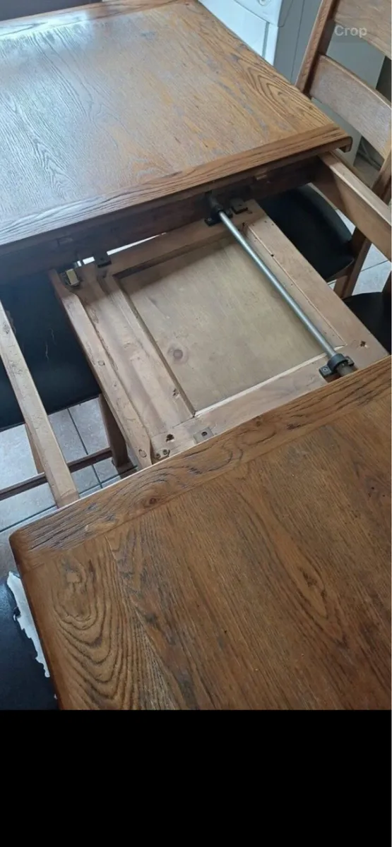 Dinning table - Image 2