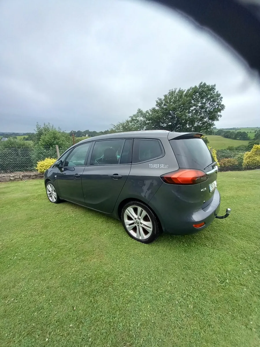Vauxhall Zafira 2015 - Image 1