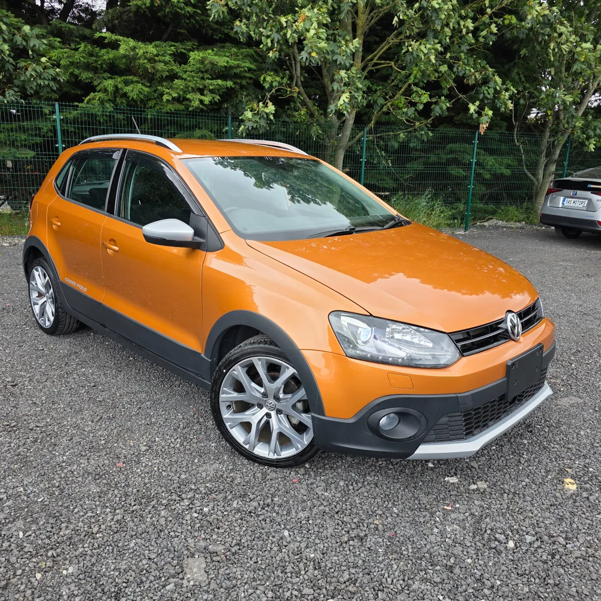VW Polo Cross Automatic Alloys Low Mileage - Image 1