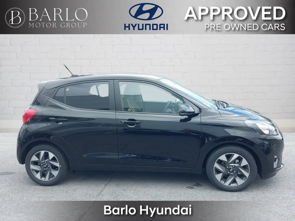 Hyundai i10 Deluxe Plus 1.0i Automatic - Image 4