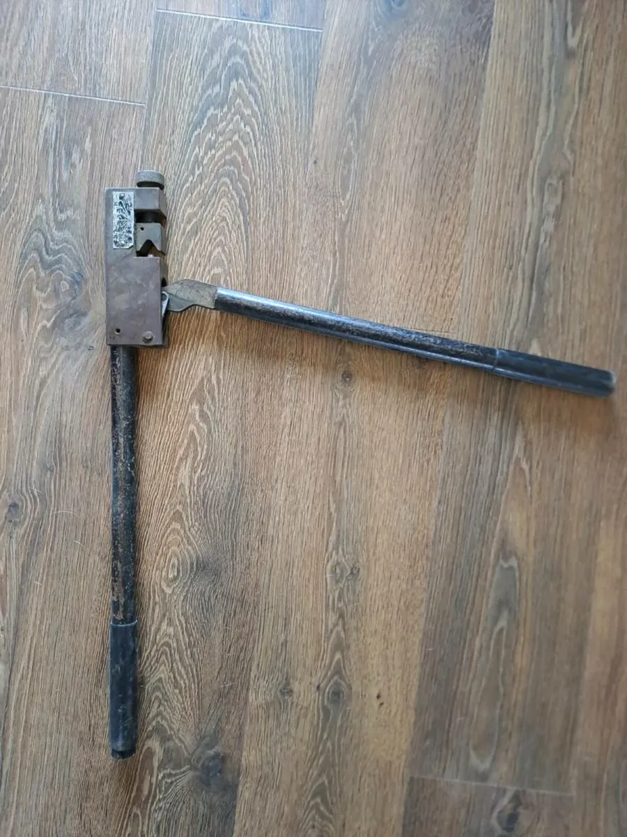 Lug crimper - Image 3