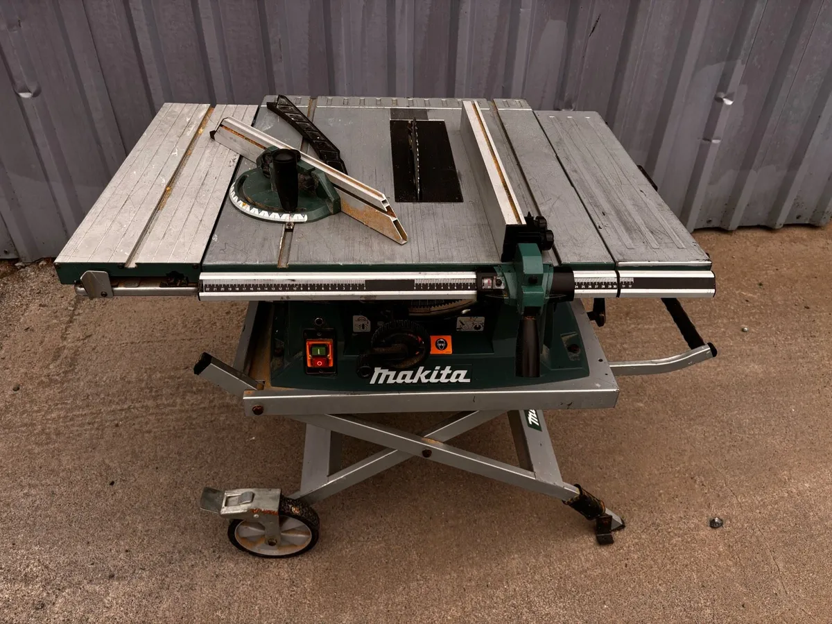 Makita table saw - Image 1